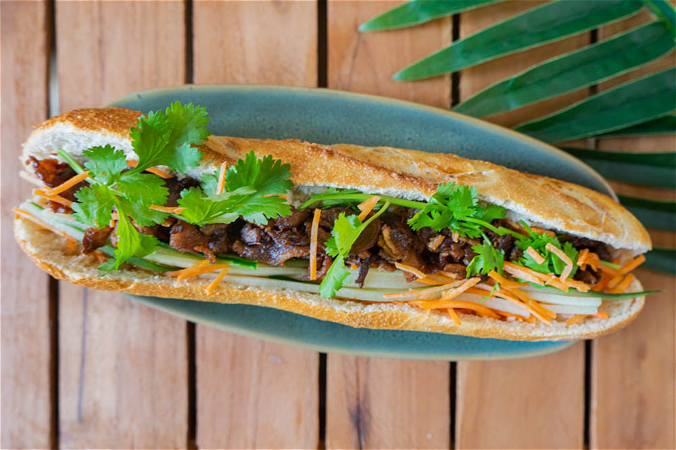 BANH MI THIT NUONG | Grilled pork