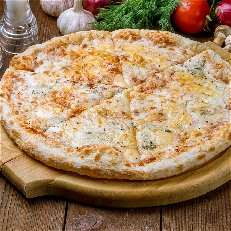 Pizza quattro formaggio