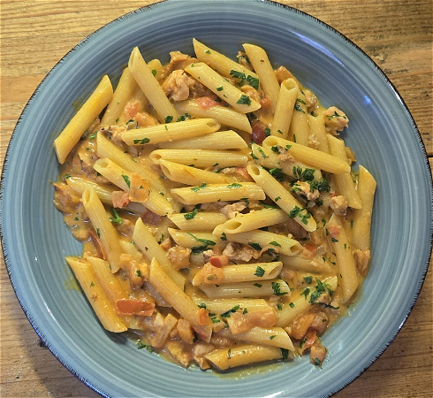 Penne rigate al salmone