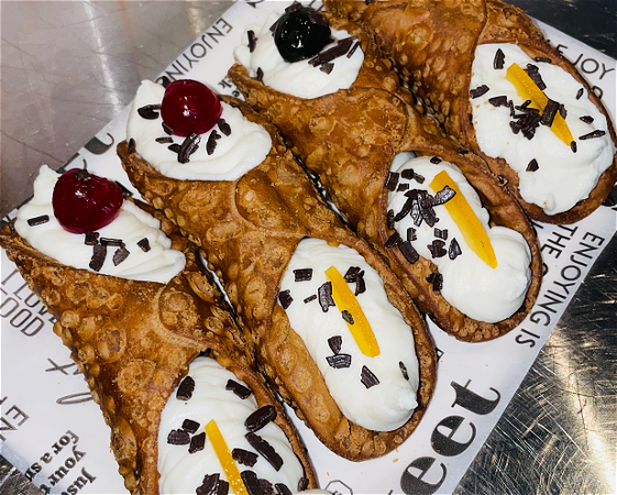 3X small cannolo siciliano 