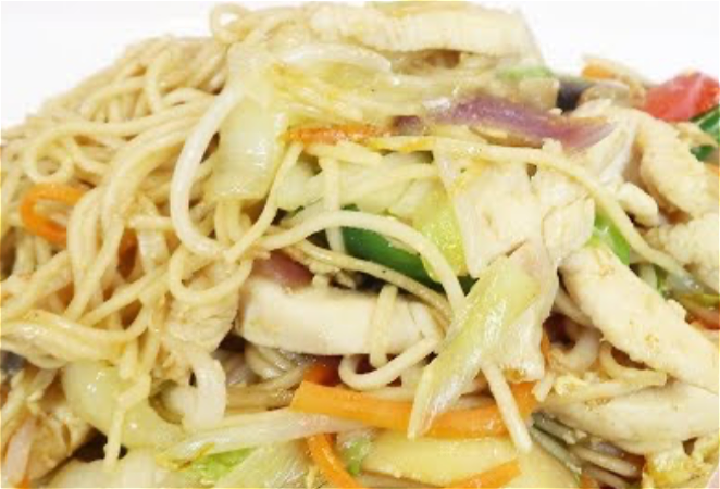 NR57.Chinese bami met kipfilet