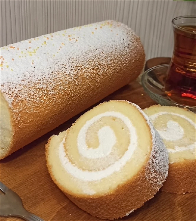 Perzische slagroomrol vanille 