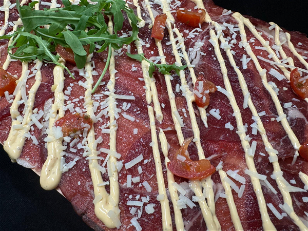 Carpaccio gerookte ribeye