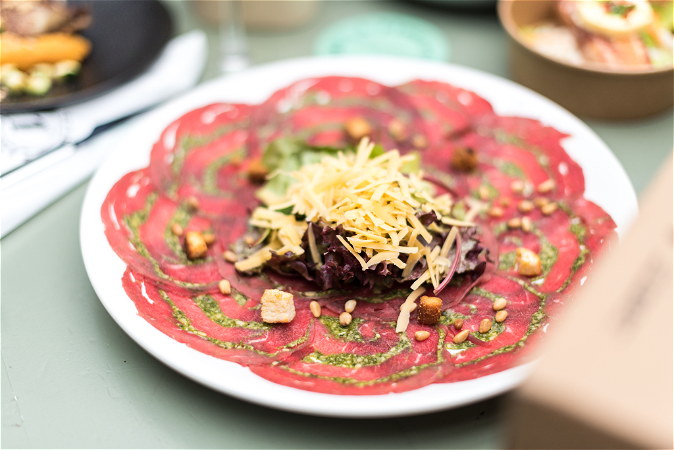 Carpaccio  Diner versie met pesto afhalen tussen 14-16.00  1e en 2e Kerstdag 