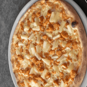 Pizza pollo Hawaii