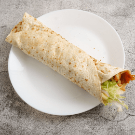 Dürüm met kipdöner en kaas