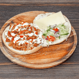 Broodje kaas kipdöner