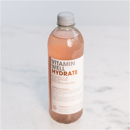 Vitamine water aardbei
