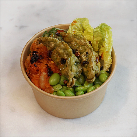 Fried gyoza kimchi salad