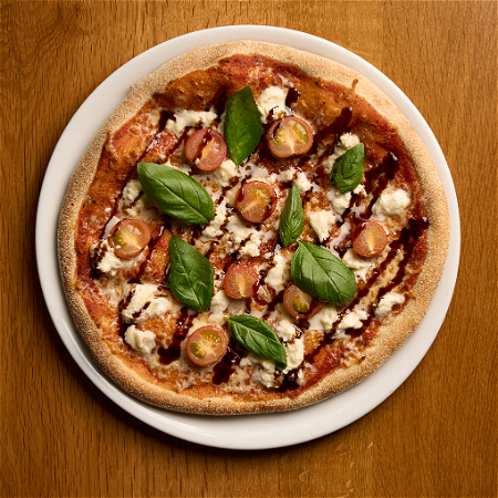 Pizza Caprese