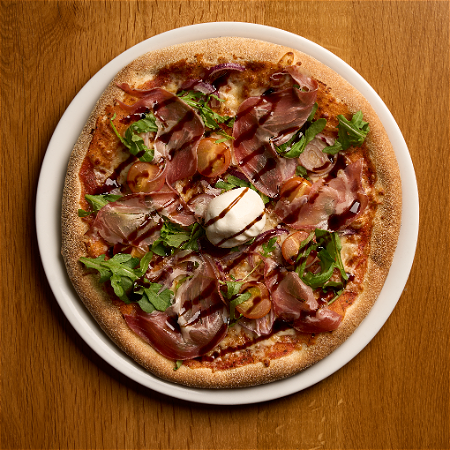 Pizza Coppa di Parma e burrata