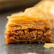 Baklava met slagroom