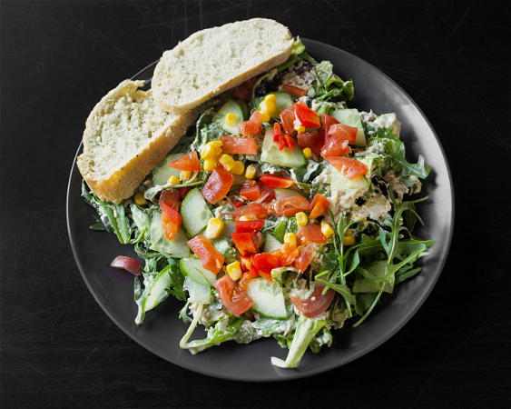 Huisgemaakte tonijnsalade