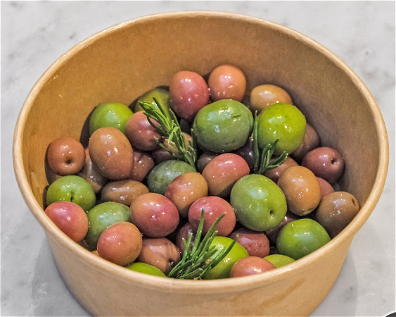 'T WAPEN VAN UITGEEST OLIVES