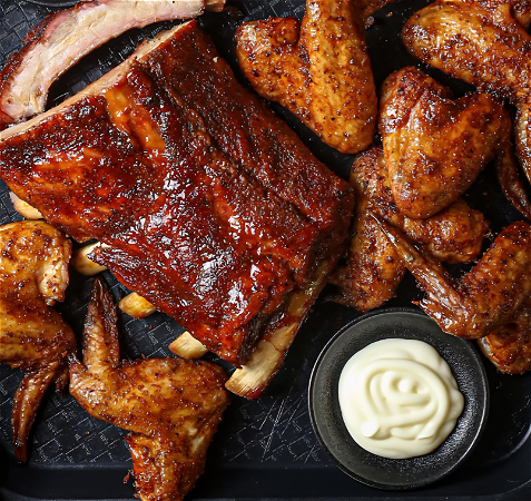 ribs en wings 700gr gerookt op appelhout