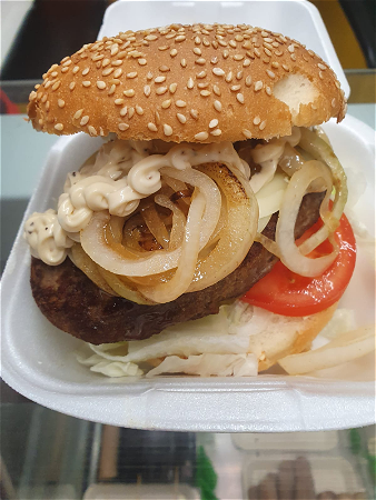smokey Black Angus Burger 180gr ( huisgemaakt )
