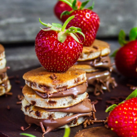 Mini Crêpes Share Box Nutella & Strawberry