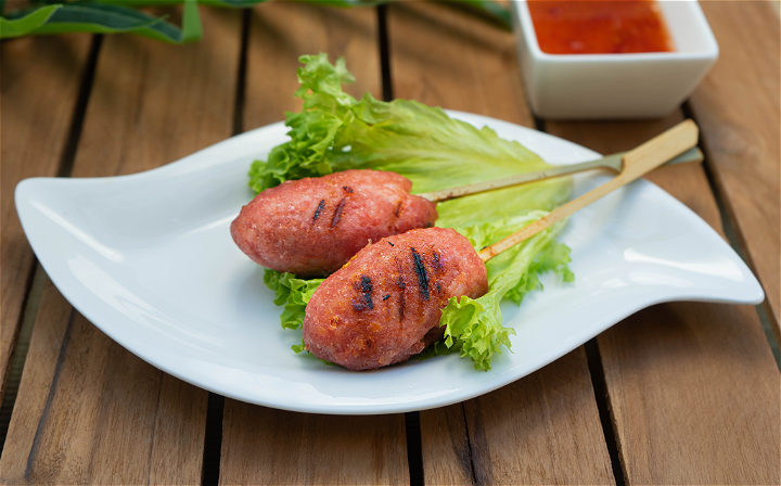 Nem Nuong | Grilled Minced Pork Skewers