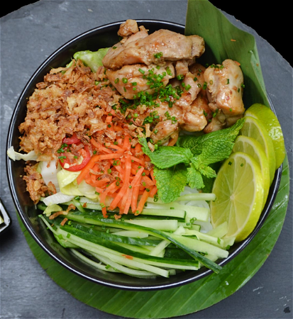 VIETNAMESE NOODLE SALAD