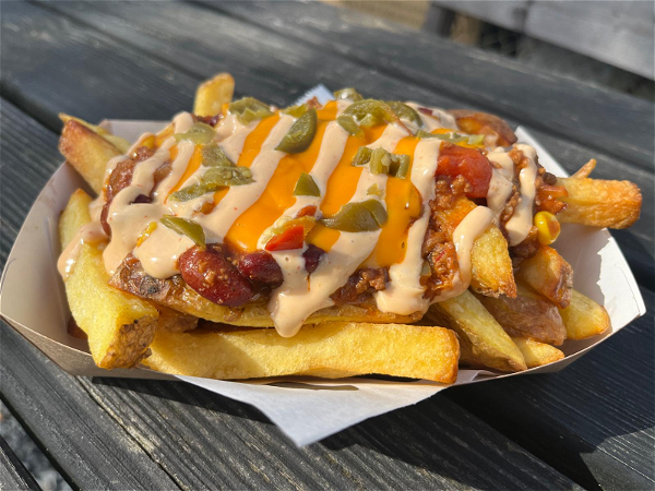 Dirty finger fries chili cheese