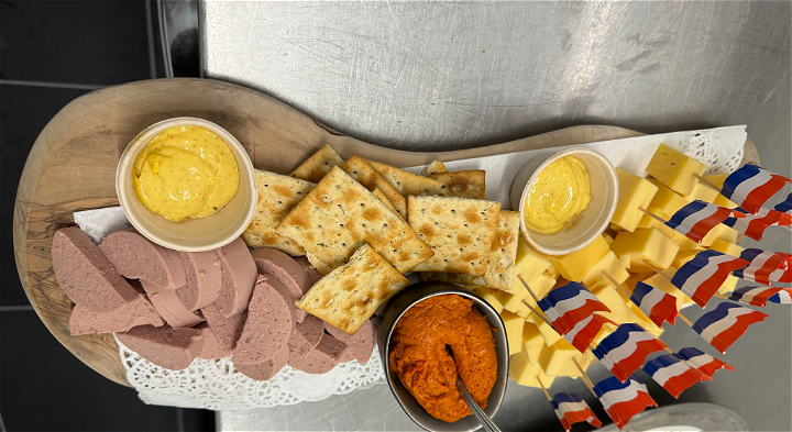 schaal worst en kaas 50 stuks