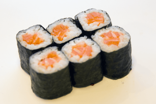 Sake maki (salmon roll)