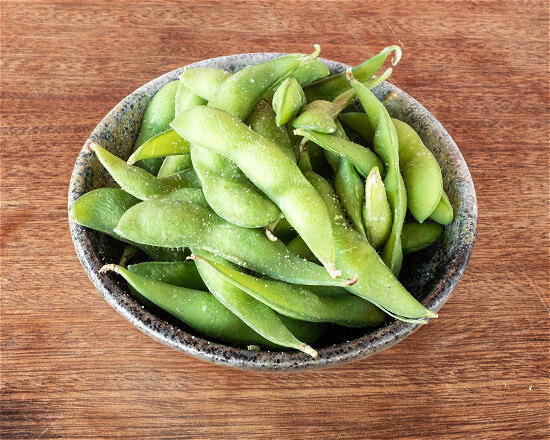 Edamame (green soy beans) 枝⾖