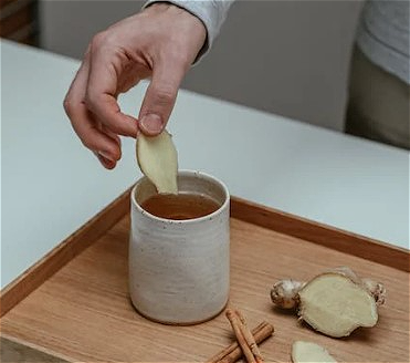 Fresh and organic Ginger tea | Gember Thee