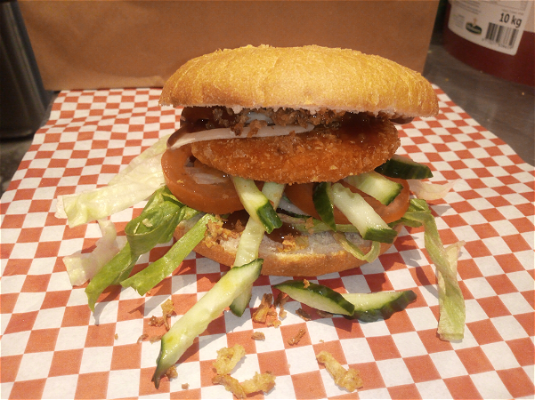 'No chicken' BBQ burger