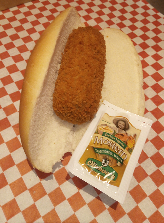 Broodje kroket met mosterd