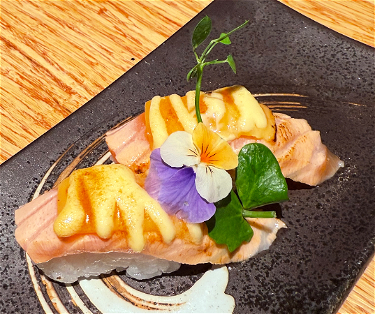 Geflambeerde zalm met kaas