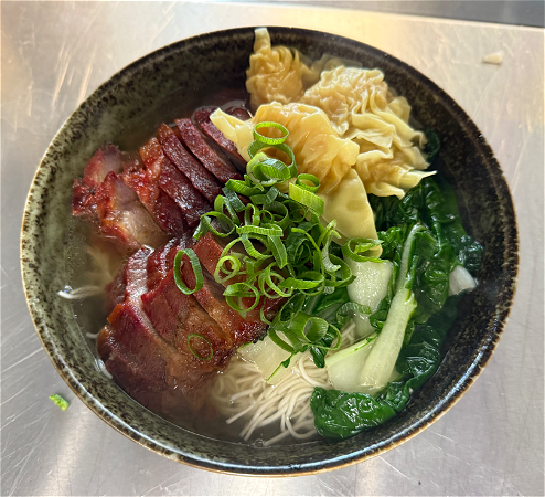Hong Kong Noodles Soup 水餃叉燒湯麵
