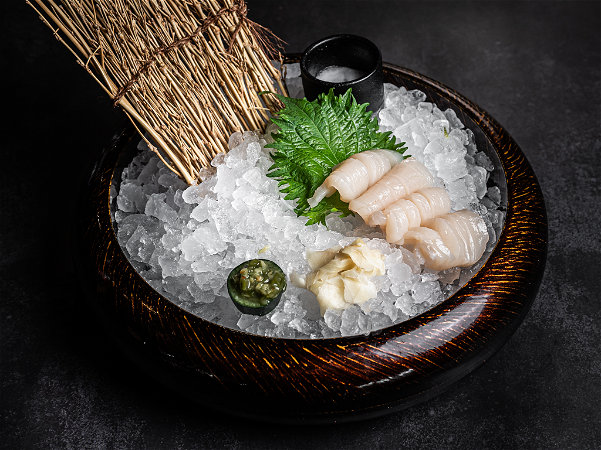 Scallop Sashimi 