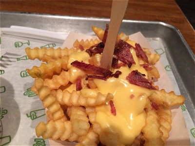 Frites bacon and cheese