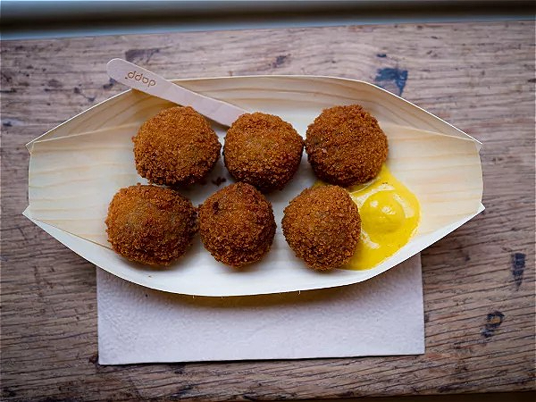 6 Kaas-Jalapeño Bitterballen