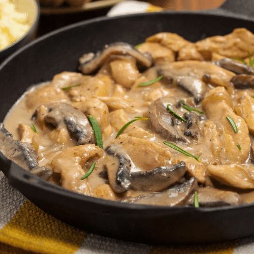 Filete de pollo con champiñones