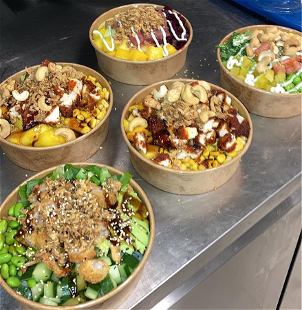 Poké bowl klein