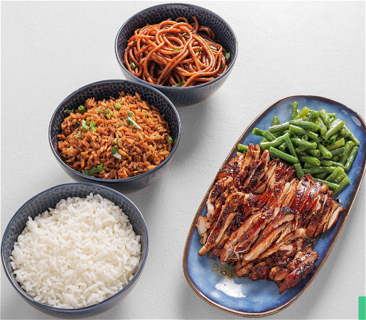 Witte rijst met geroosterde kip