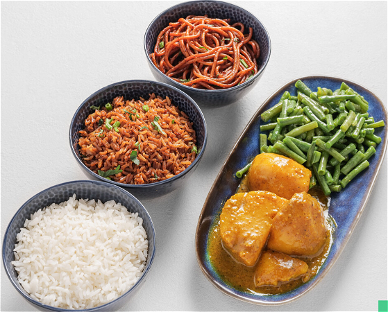 Witte rijst met kerrie aardappel en verse kouseband