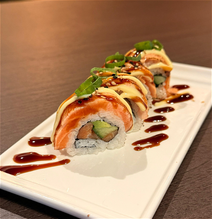 Flamed Salmon Teriyaki  Special Maki 4st.