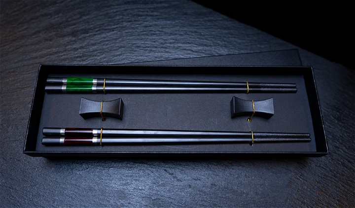 Re-usable chopsticks