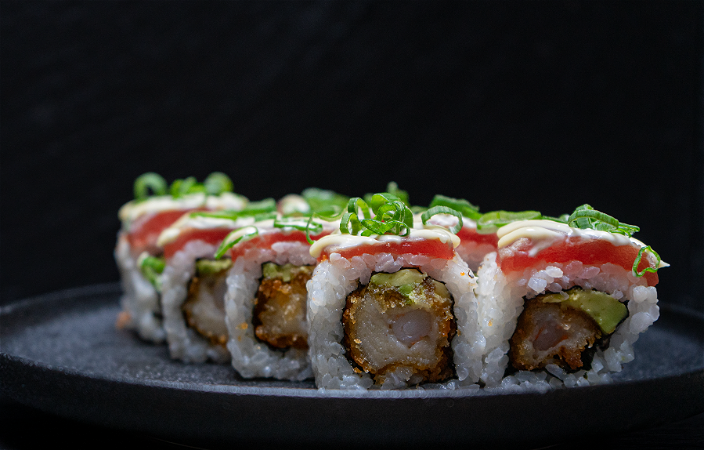 Velvet Tuna Uramaki 