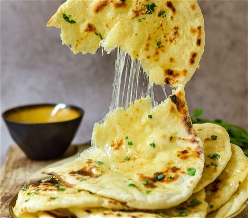 Cheese naan