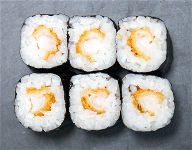 Fried ebi maki (3 stuks)