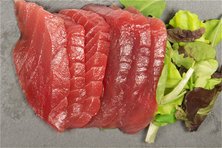 Maguro sashimi