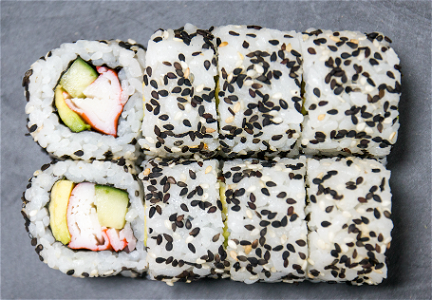 California roll sesam (4 stuks)