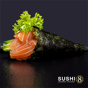 Salmon Handroll