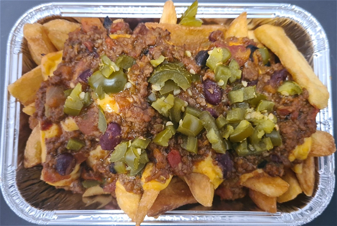 Chili cheese fries