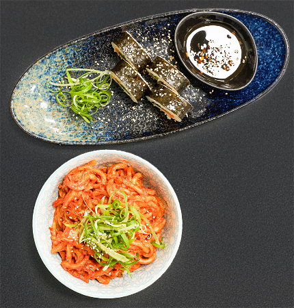 Kimbap Delight ( 5 Pieces) & Kimchi Fried Noodles Feast Menu