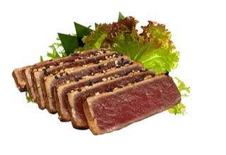 geflambeerde zalm sashimi